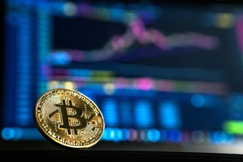 Cryptocurrency - The Ultimate Guide to Understanding Cryptocurrency for Beginners