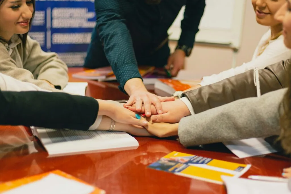 Easy Ways to Ace Group Projects
