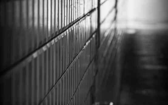 Abstract representation of a journey on a map, symbolizing the potential to monetize your travel blog focused on Sri Lanka.